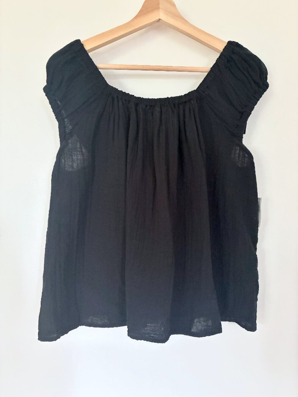 NWT Old Navy Black Top